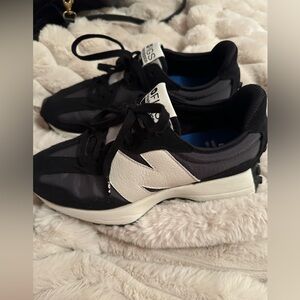 FIGS new balance 327